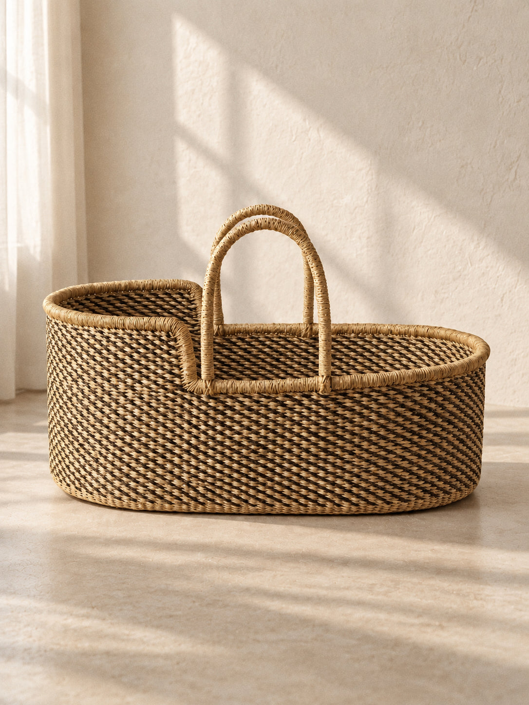 Moses basket No. 04